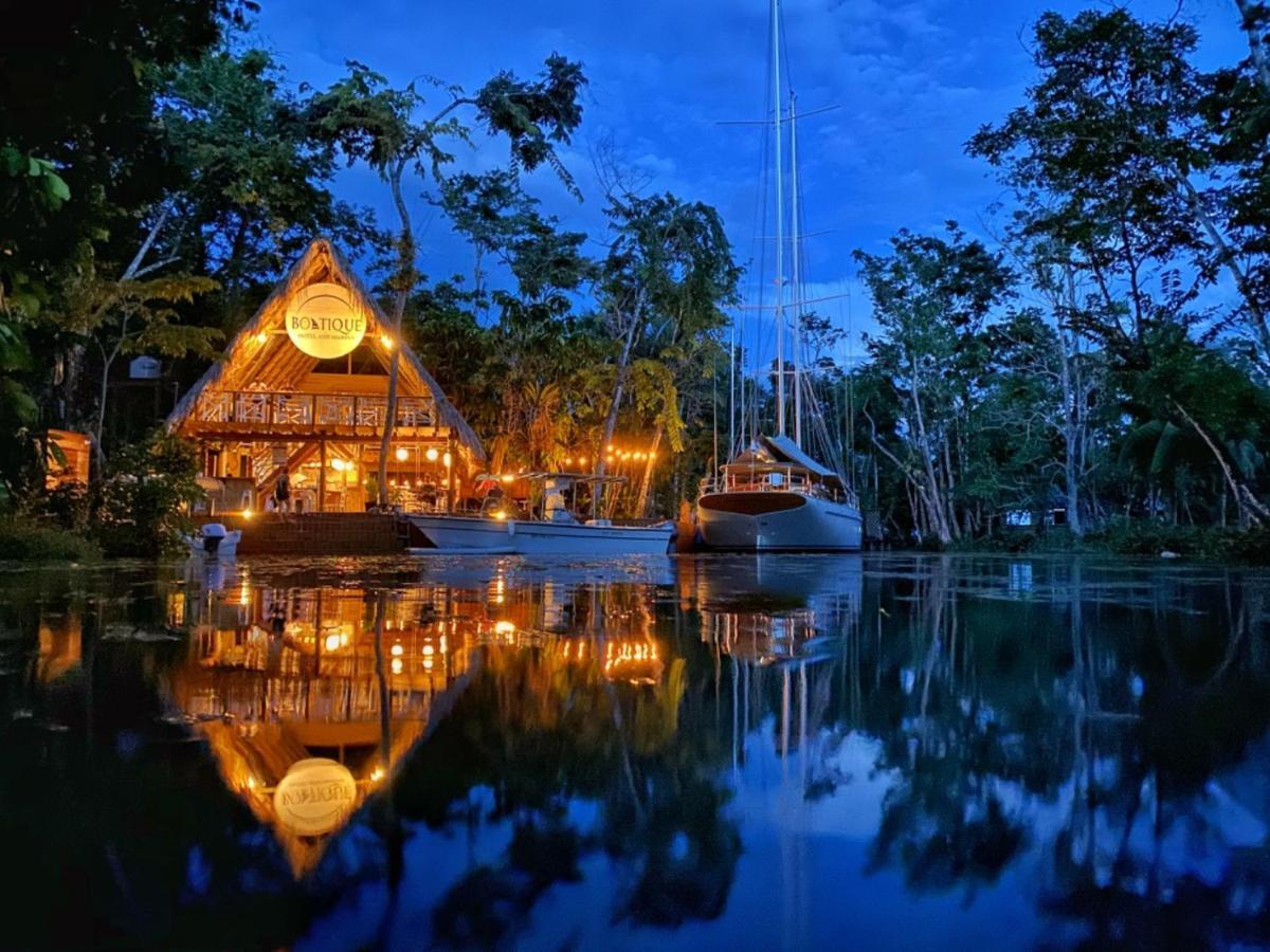 Boatique Hotel And Marina Rio Dulce Bagian luar foto